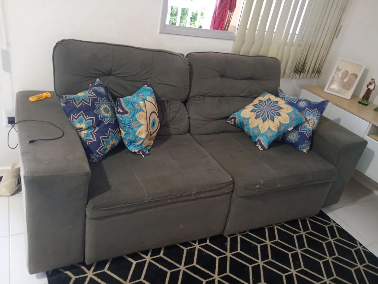Vendo sofa usado 3 lugares - Foto 2