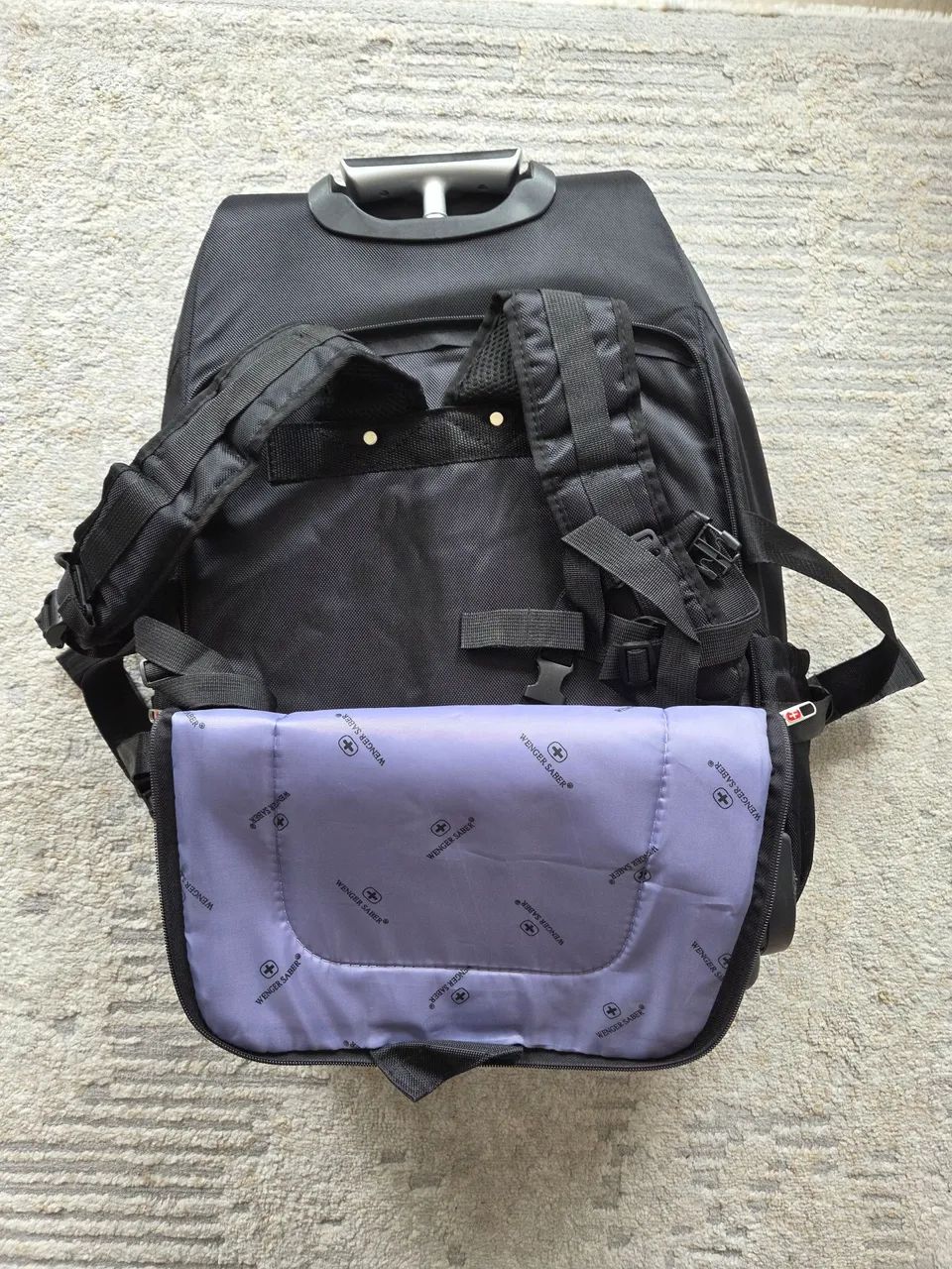 Mala que vira mochila - Foto 4