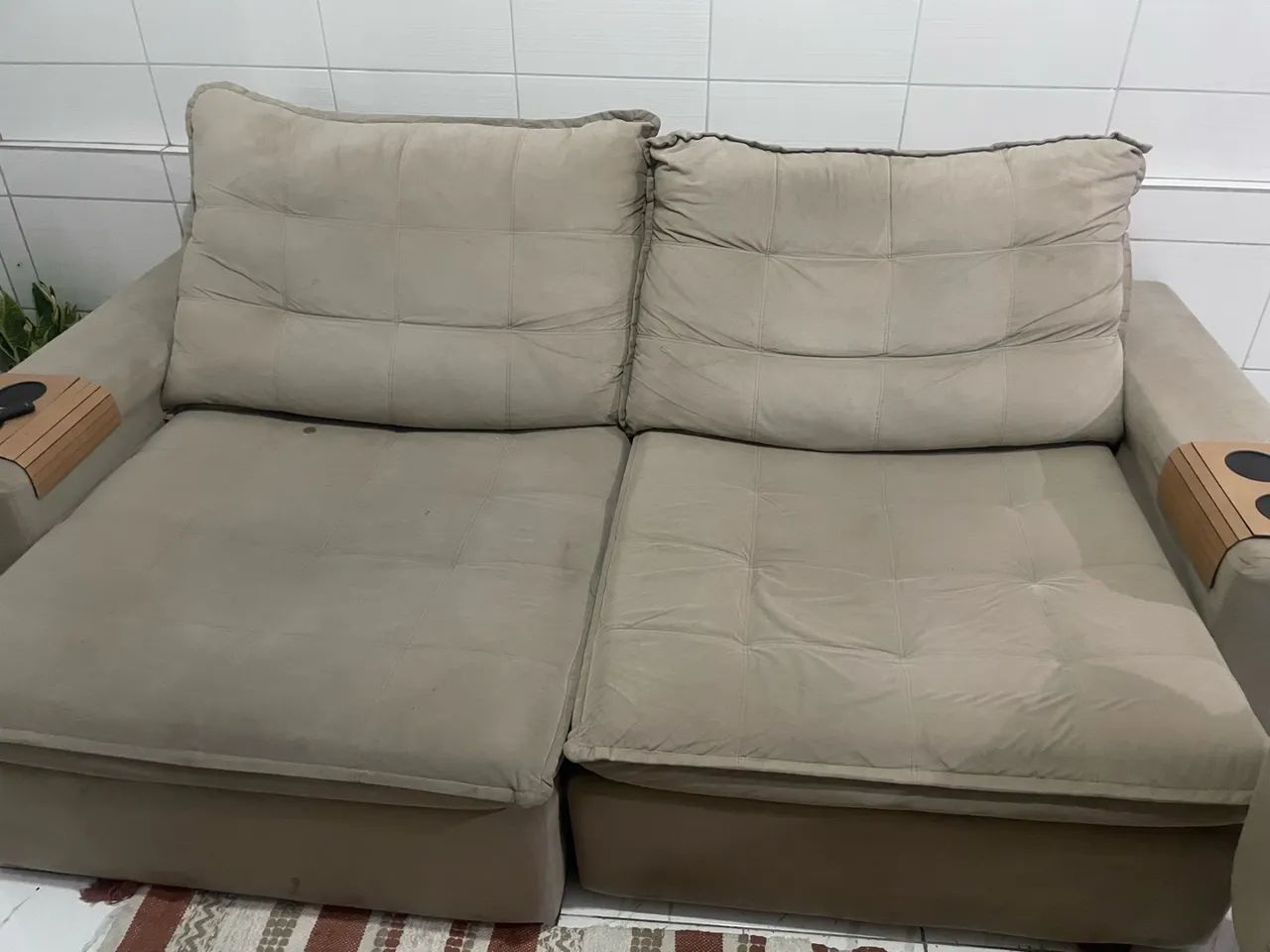 Sofá bege em ótimo estado - Foto 4