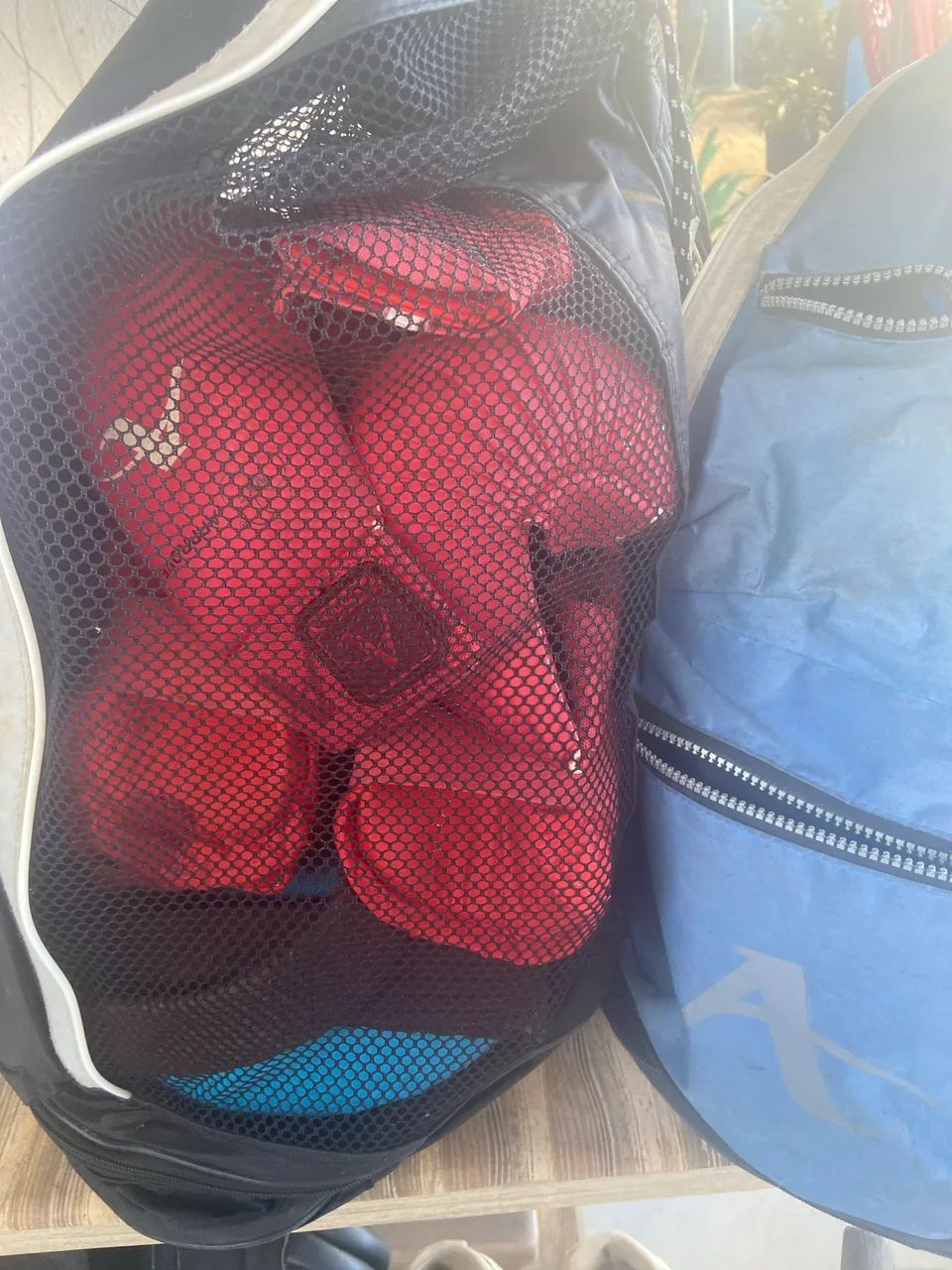 2 Bolsas e equipamentos karatê  - Foto 2