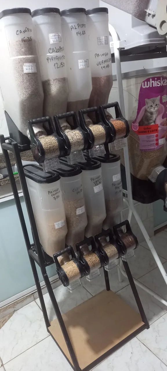 Gôndolas de ração e sementes  - Foto 6
