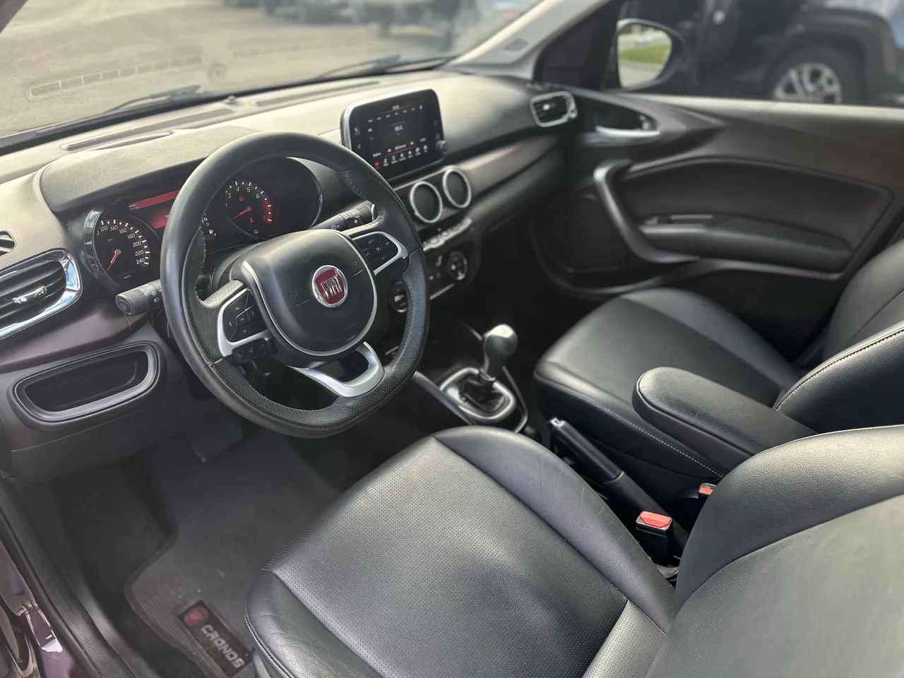 Fiat Cronos Precision 1.8 16V Flex Aut. 2019 - Foto 5