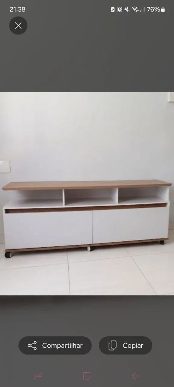 Rack para TV com Rodinhas - Branco/Amadeirado