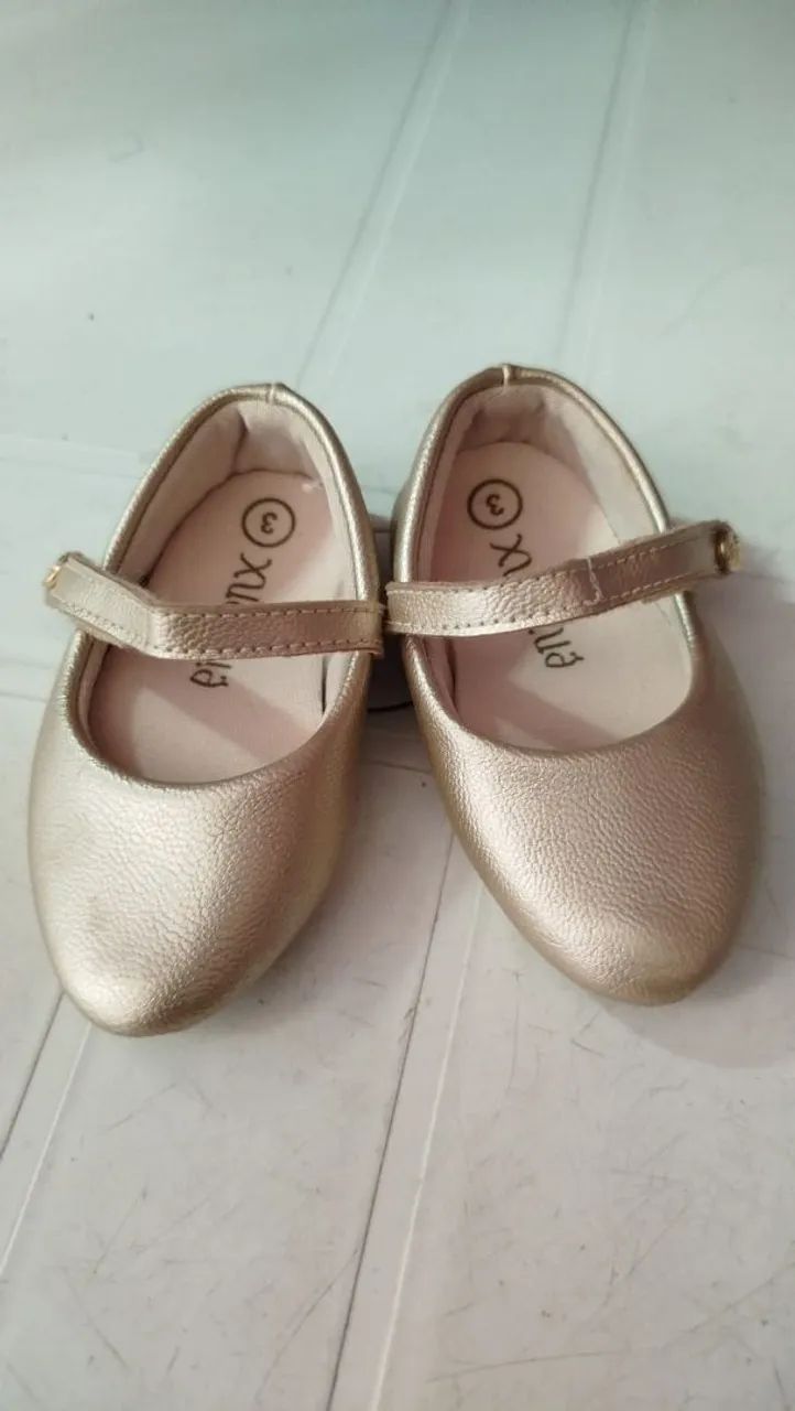 Sapato semi novo numeração 3  - Foto 6
