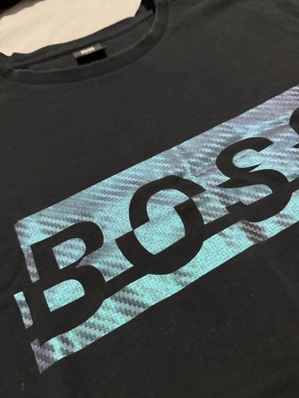 Camiseta Preta BOSS - Tamanho S - Foto 2