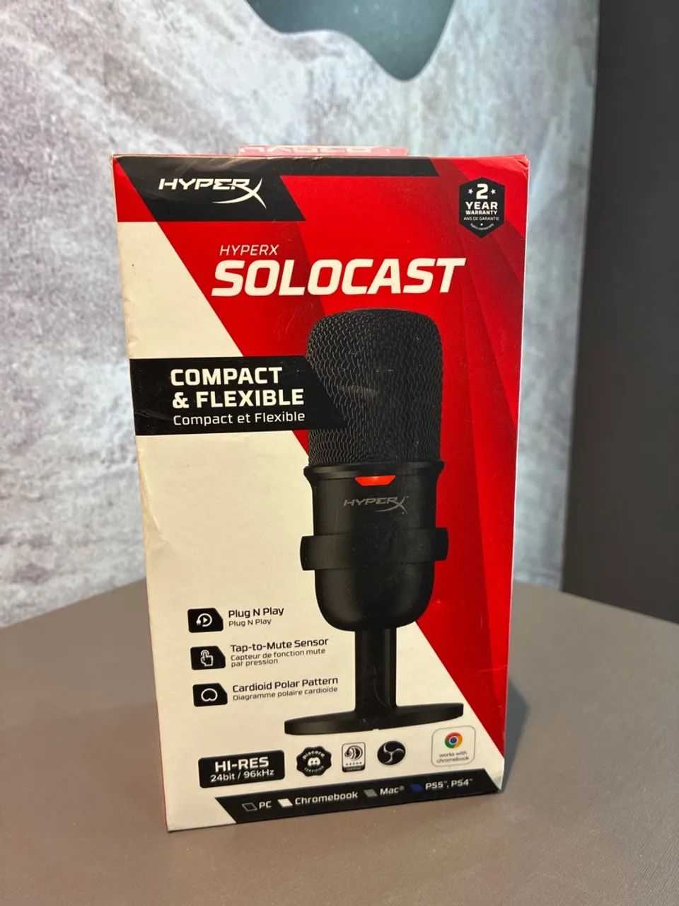 microfone condensador USB HyperX SoloCast