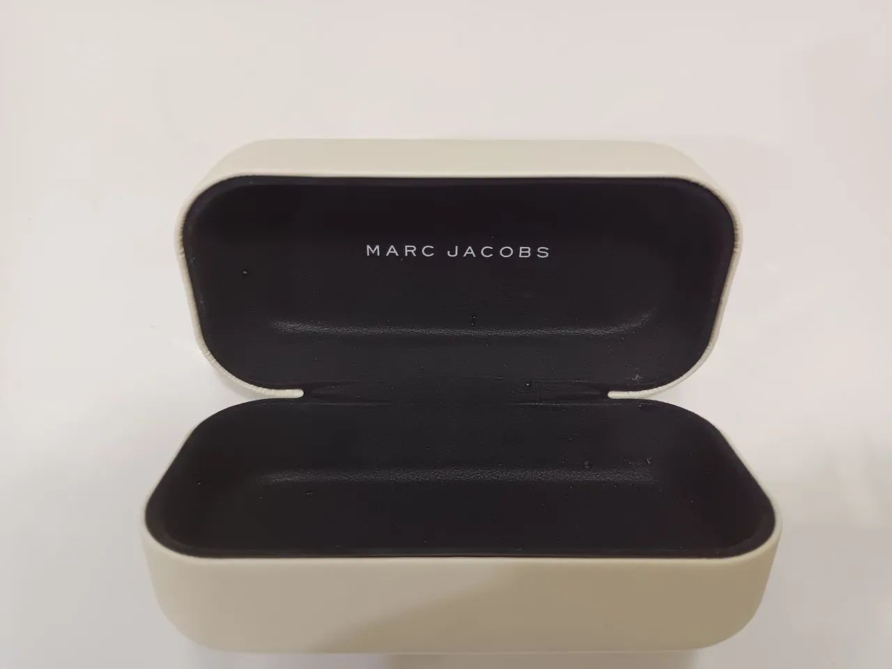Case para óculos Marc Jacobs  - Foto 4