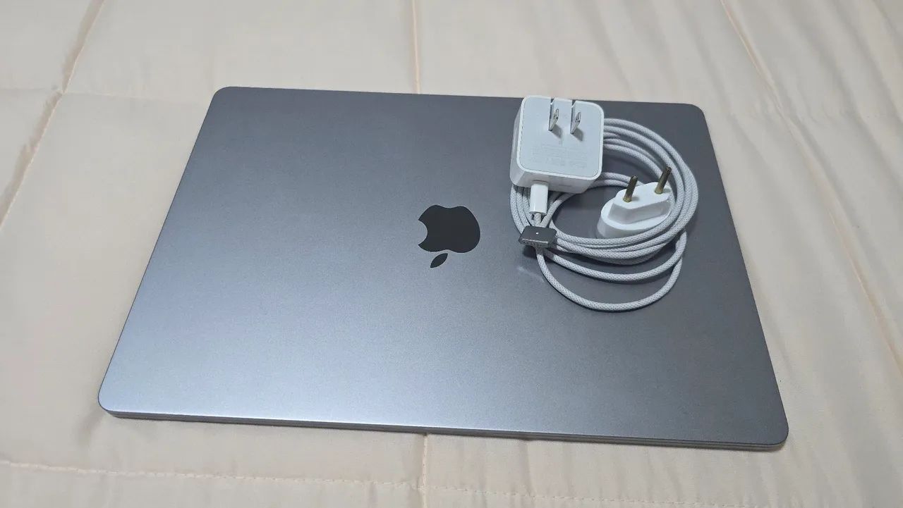 MacBook Air M2 - 15" - 2023 - Foto 5