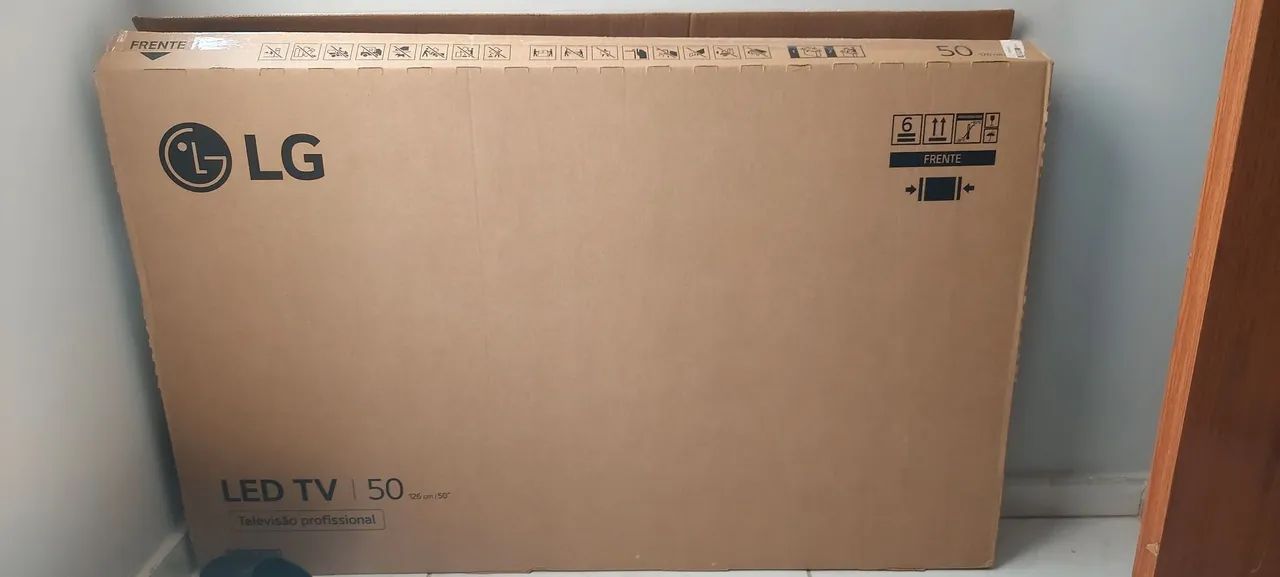 Smart TV Profissional 4K 50" LG UHD - Foto 4