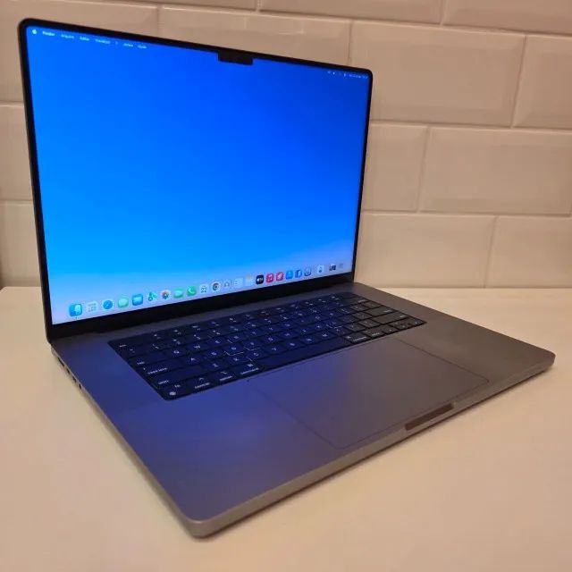 Macbook Pro M1 Max - 32Gb Ram - 512Gb SSD - A2435 - Notebooks