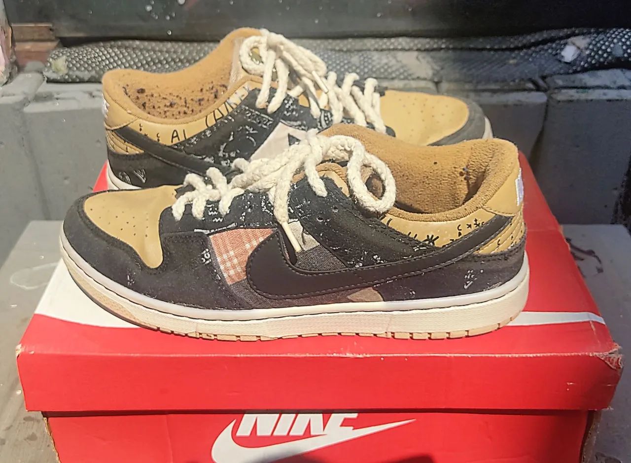 Nike SB Dunk Low x Travis Scott "Cactus Jack
