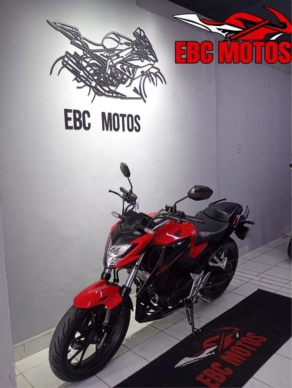 HONDA CB 300F 2024  - Foto 4