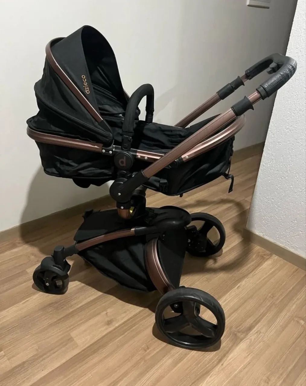 Carrinho de bebê galzerano dzieco gira 360? - Foto 3