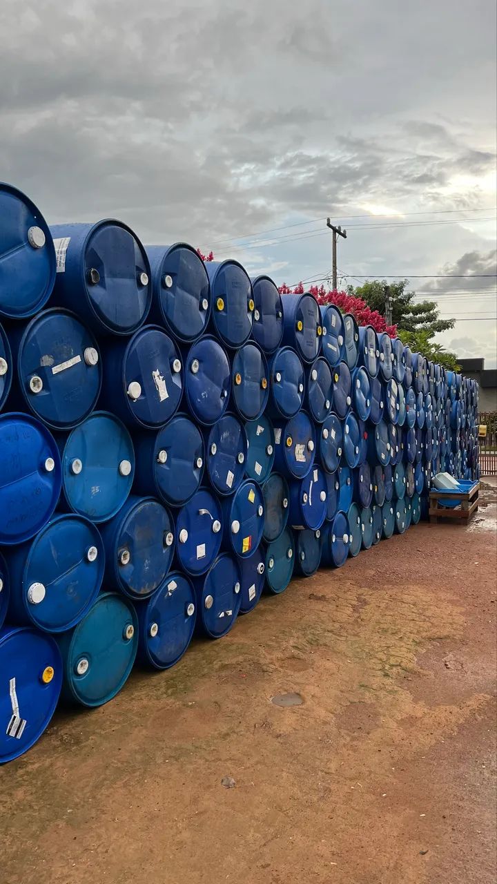 Tambores bombonas 200 litros para flutuantes, e balsas e Cochos 