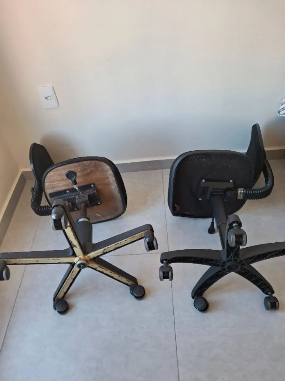 2 Cadeiras de escritório sem braço  - Foto 3