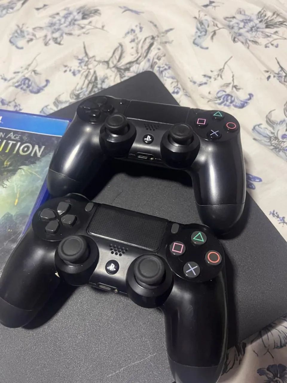 Vende se Playstation 4 - Foto 2