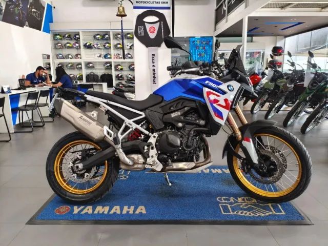 F900 GS TROPHY PRO BRANCA