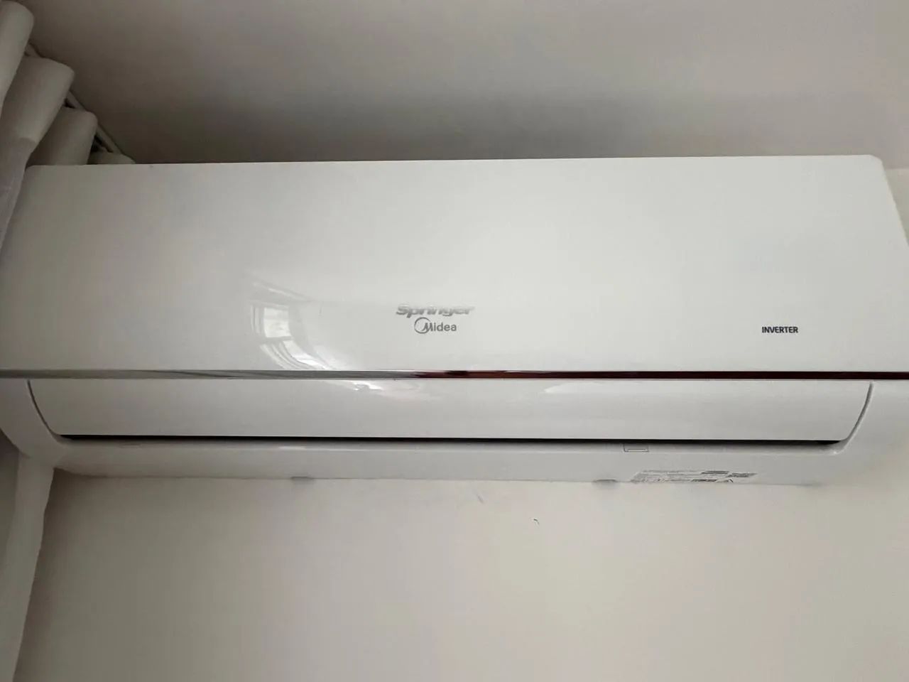 Ar condicionado Midea Split Inverter 12000 BTUs