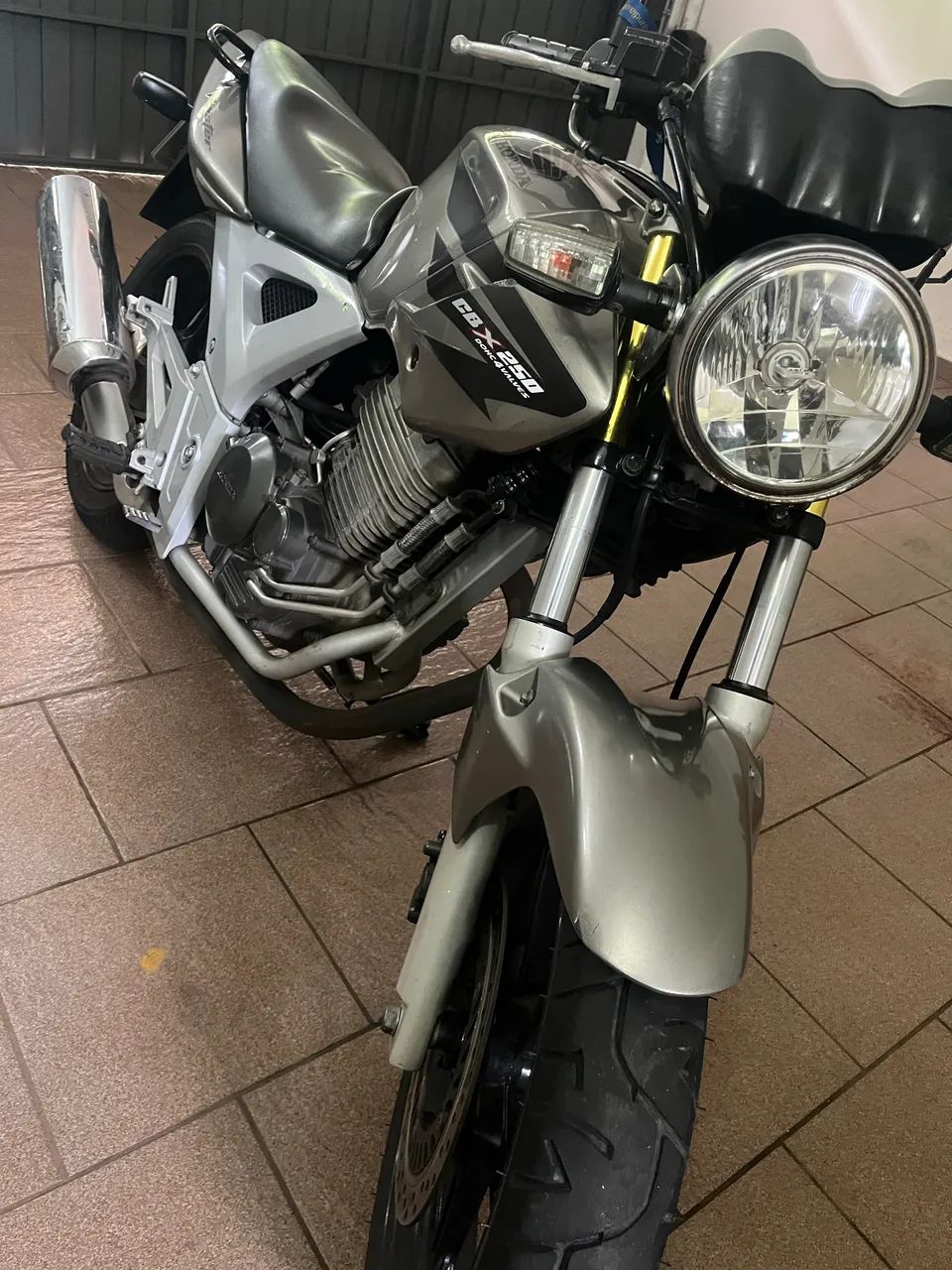 CBX TWISTER 250 - Foto 2