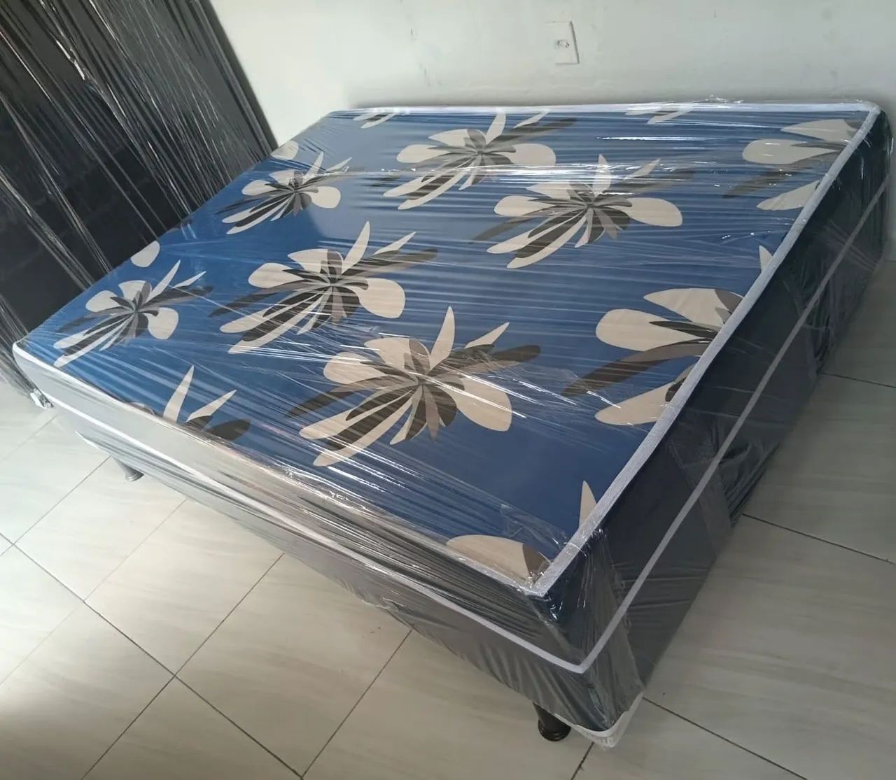 Cama box casal confortável 380$ Entrega grátis  - Foto 3