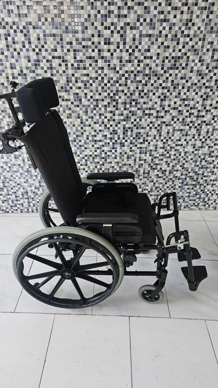 Cadeira de Rodas Ortobras Reclinável - Postural