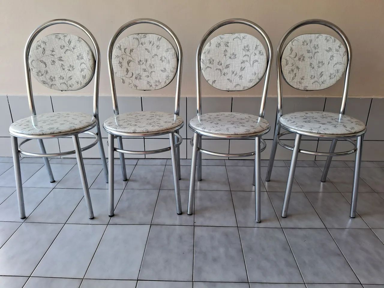 Cadeiras de cozinha Carraro  - Foto 2