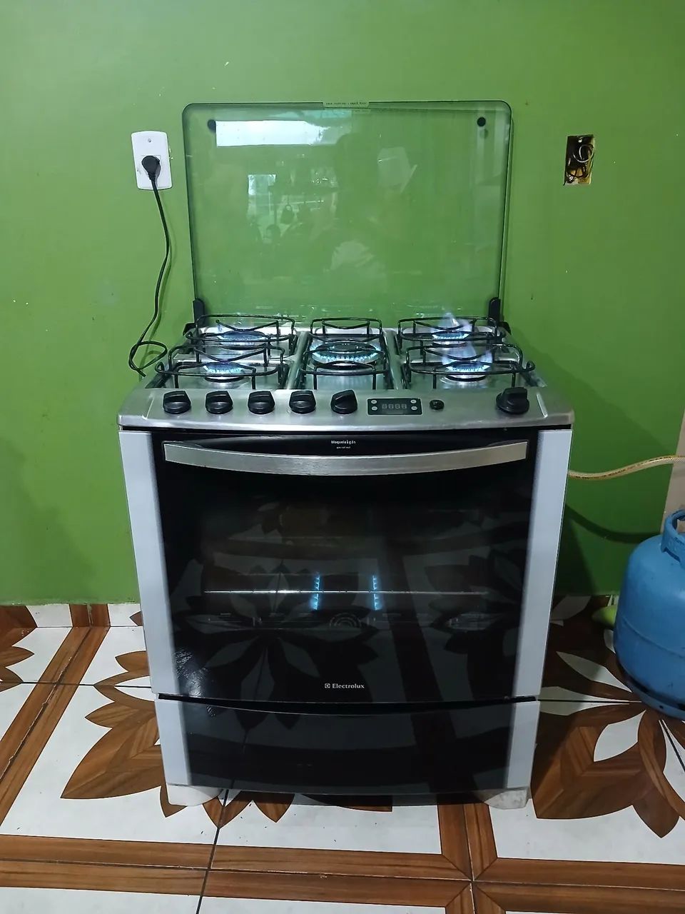 Fogão Electrolux 5 bocas elétrico  - Foto 2