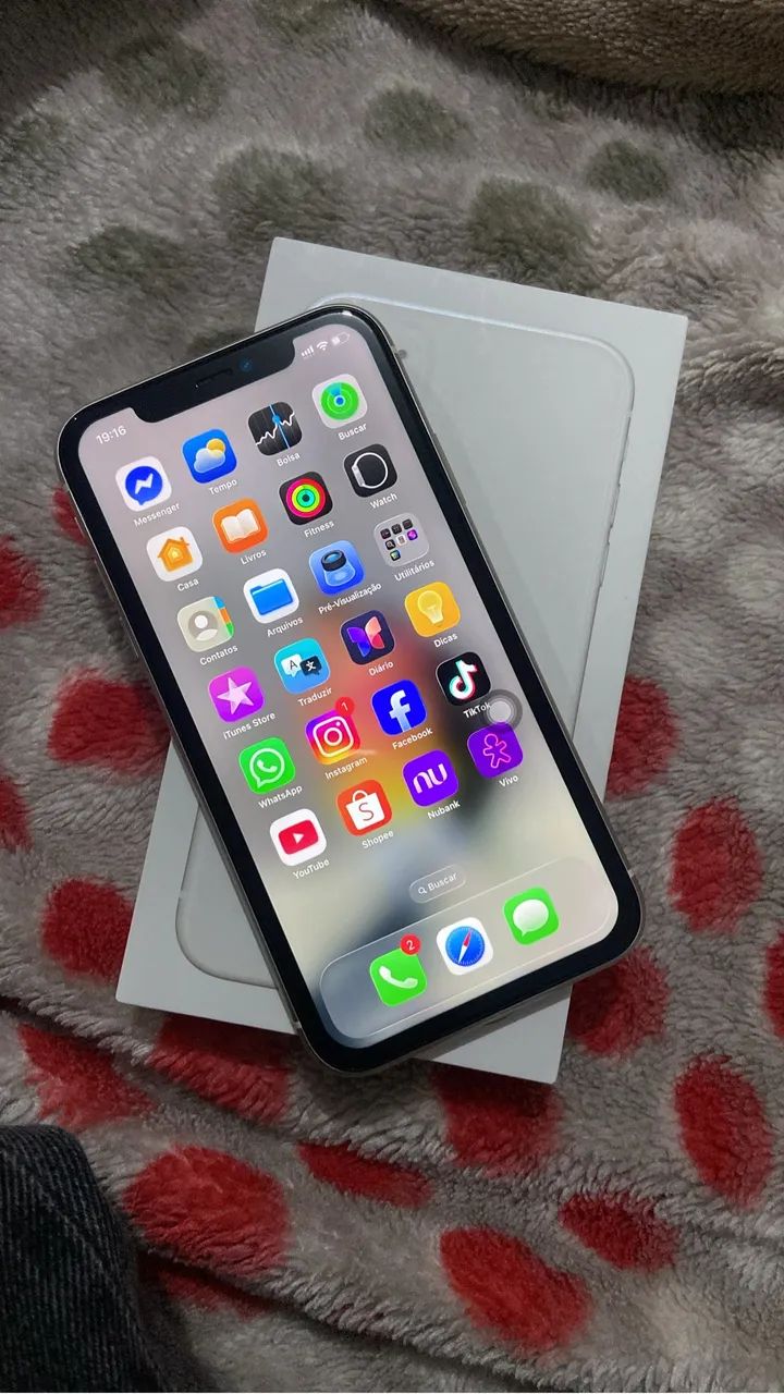 iPhone 11