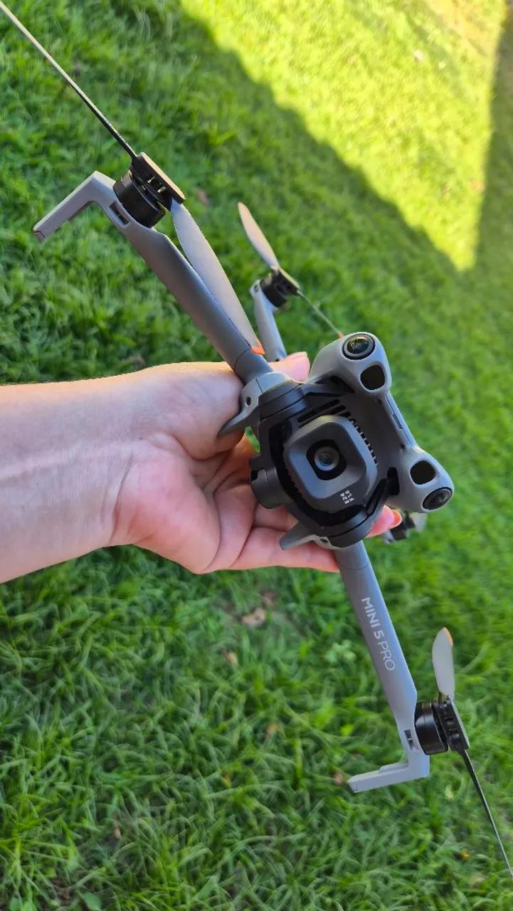 DJI Mini 5 pro, controle com tela e 3 baterias plus - Foto 5
