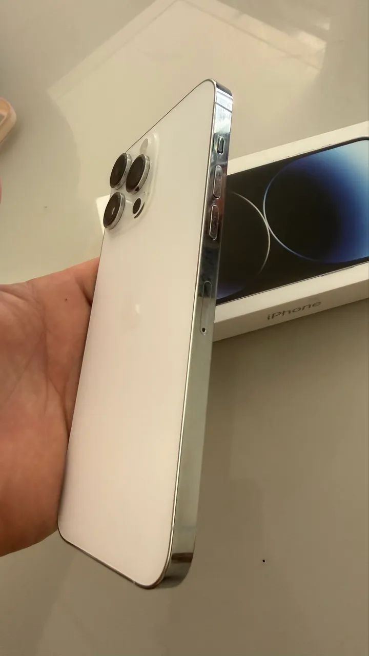 Apple iPhone 14 Pro Max (256 GB) - Branco Titanium - Celulares e