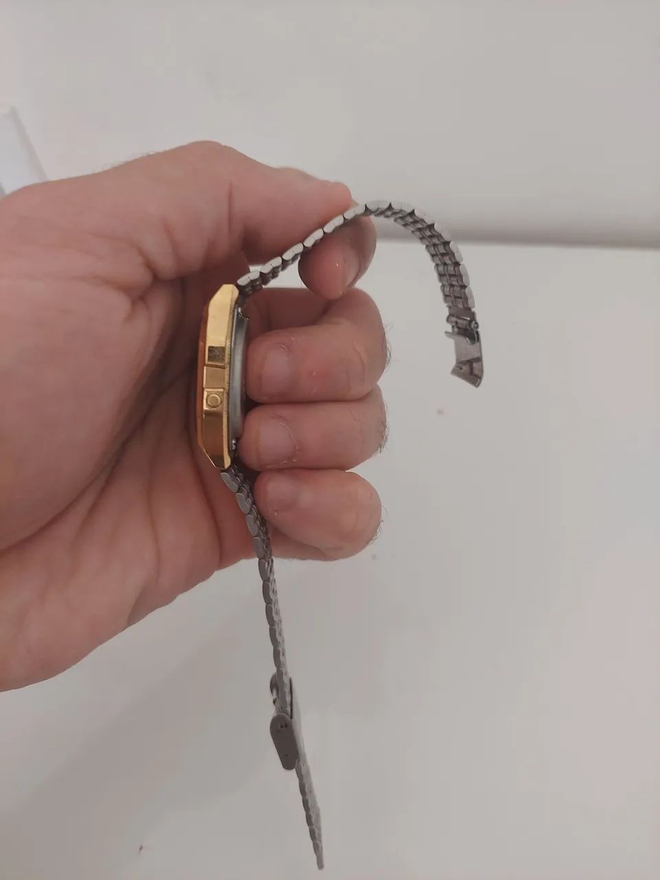 RELÓGIO CASIO VINTAGE DOURADO E VINHO NUNCA USADO!!!! - Foto 3