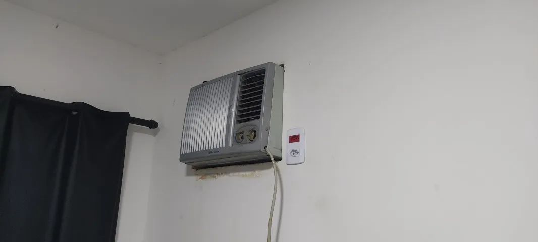 Ar condicionado de janela 7500btu - Foto 4