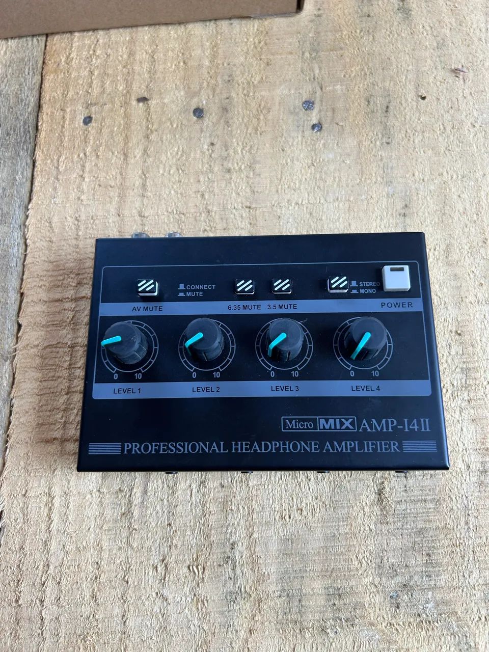 Amplificador de fone - Foto 2