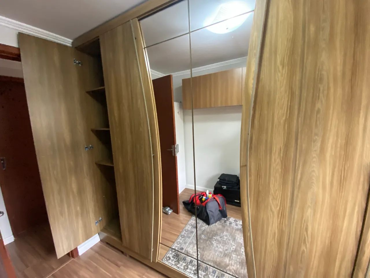Guarda roupa