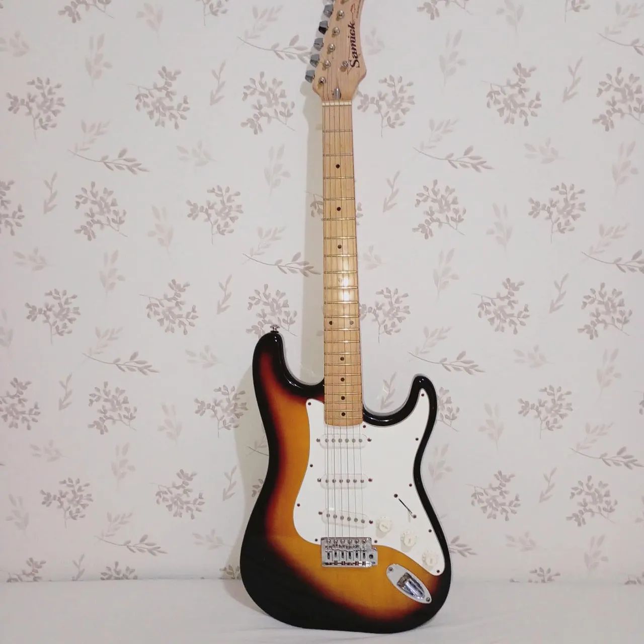 Guitarra Samick Stratocaster SVE-130