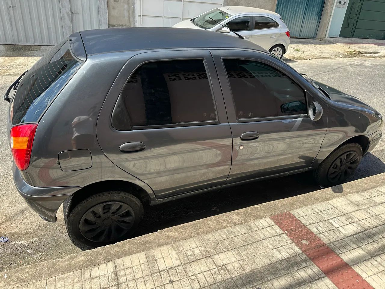 Fiat Palio PALIO YOUNG 1.0 MPI 8V 4P 2002