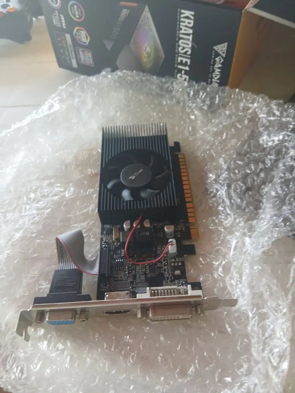 Gabinete com fonte de 500w e uma gt 730 - Foto 3