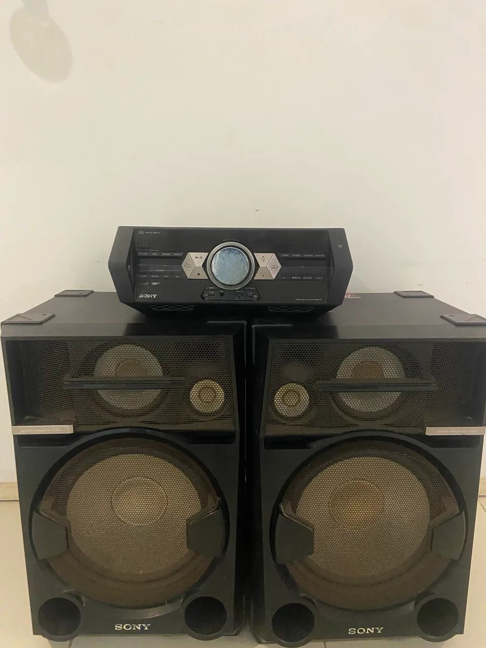Som mini system Sony / som bluetooth ( usado)