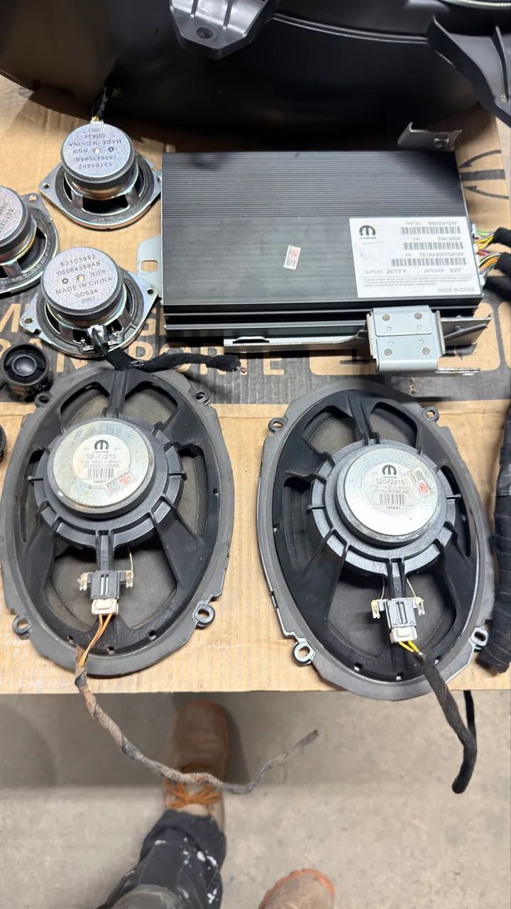 Kit son Jeep compas S ou toro  - Foto 4