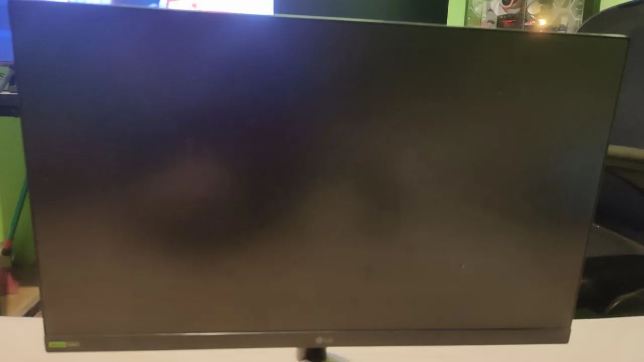 MONITOR LG ULTRA GEAR 24 FHD 180HZ ( sem trocas)