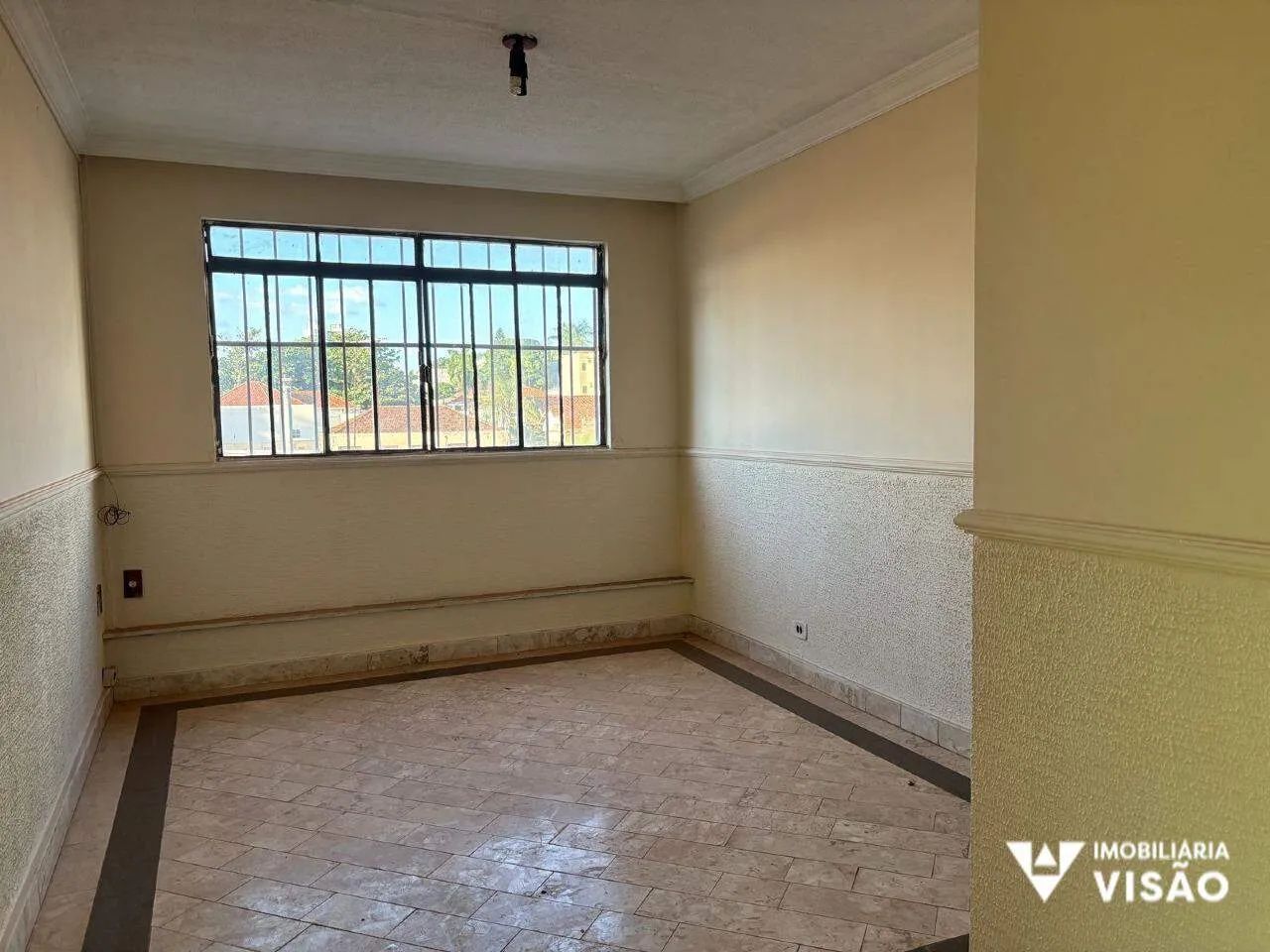 SALA COMERCIAL PARA ALUGAR COM ESPAÇOS AMPLOS PRÓXIMO AO CALÇADÃO - Foto 2