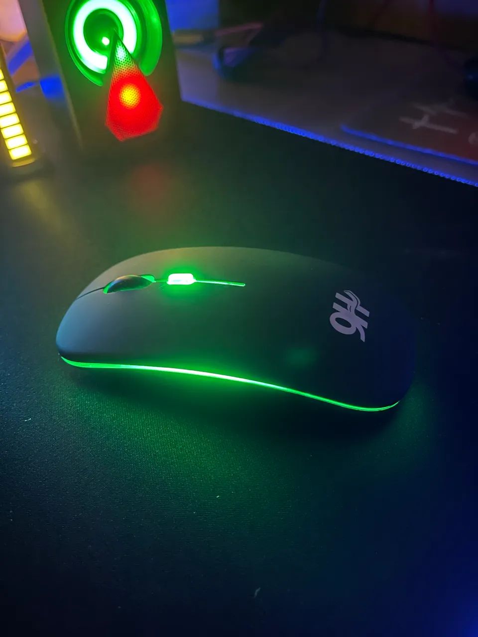 Mouse Sem-Fio RGB Modelo A6015 - Foto 3
