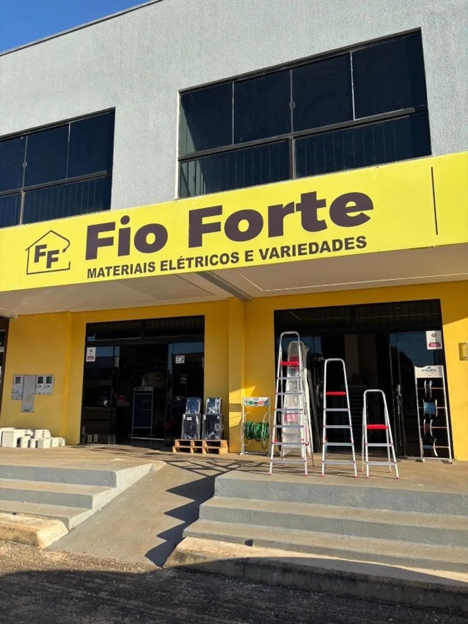 LOJA COMPLETA - MATERIAIS ELÉTRICOS (PALMAS-TO)