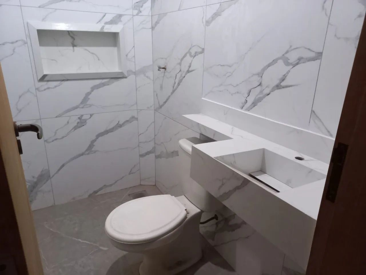 Instalador de pisos e porcelanatos  - Foto 2