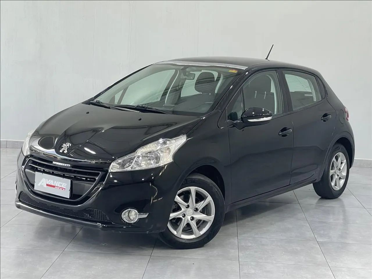 Peugeot 208 Allure 1.5 Flex 8V 5p, foto 18 de 20