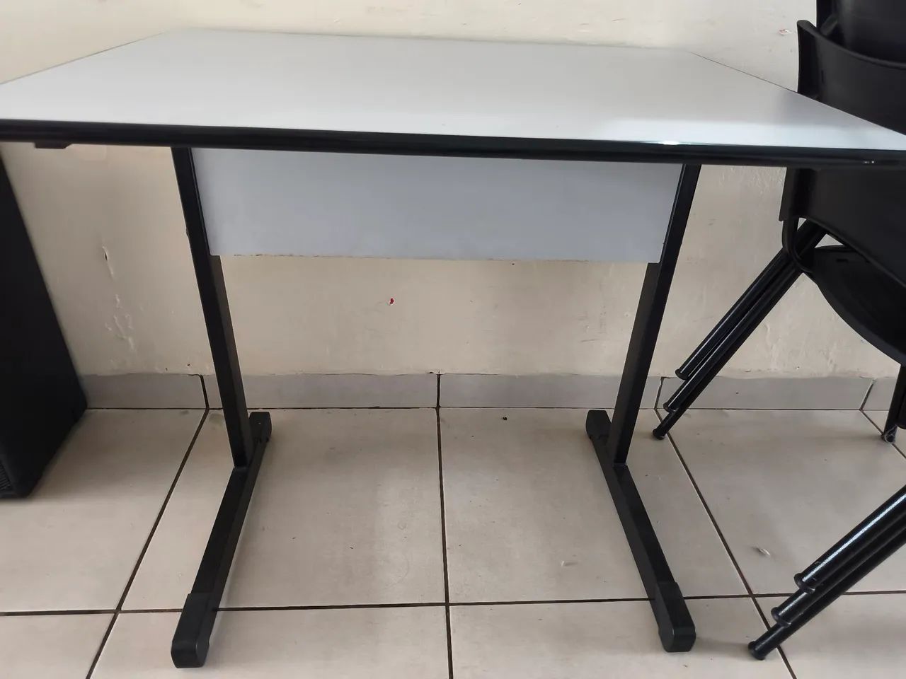 Mesa de estudo  - Foto 2