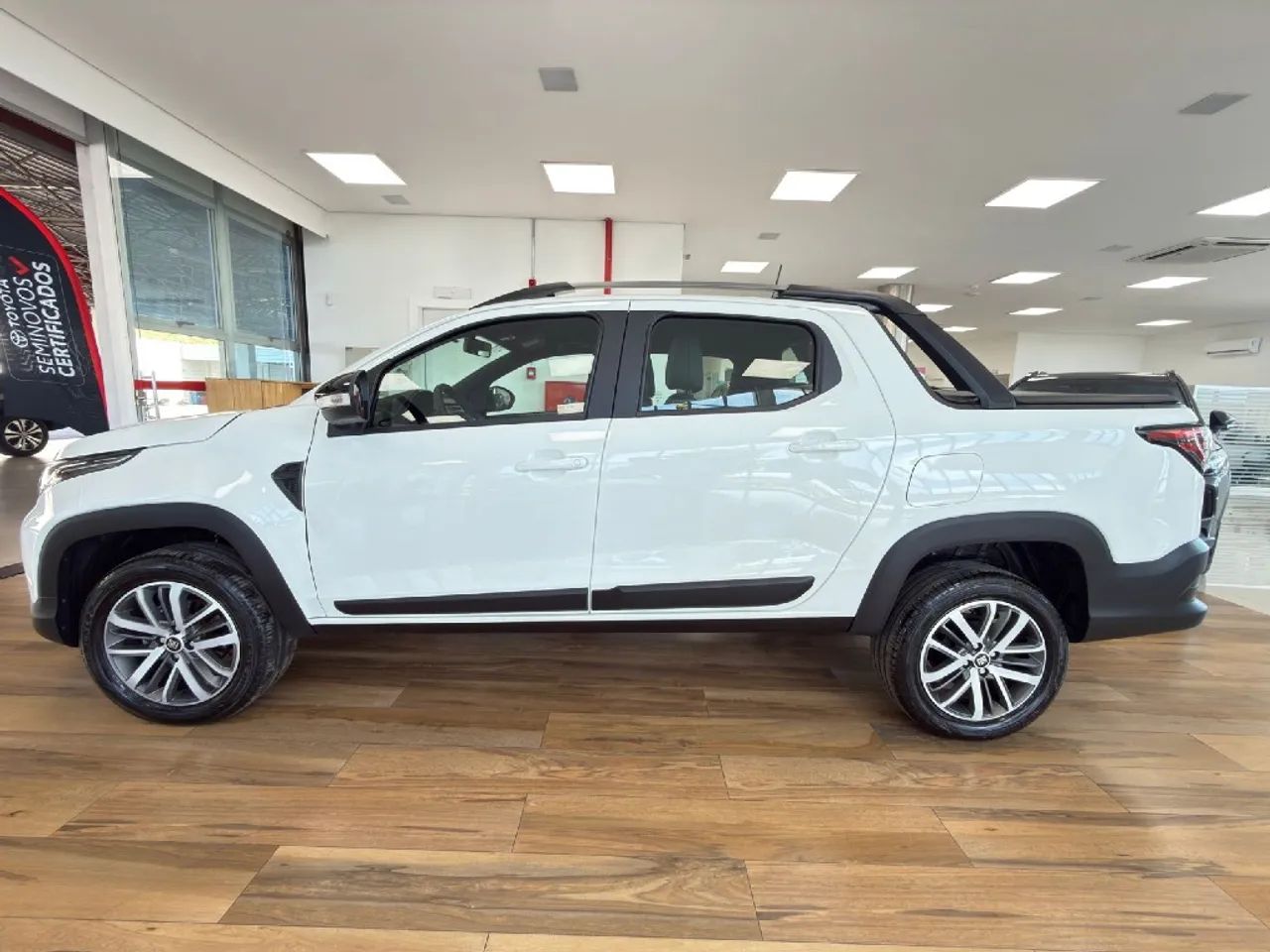 Fiat Strada Volcano 1.3 Flex 8V CD 2026 - Foto 5