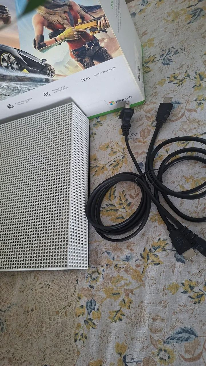 Xbox One S 1tb - Foto 4