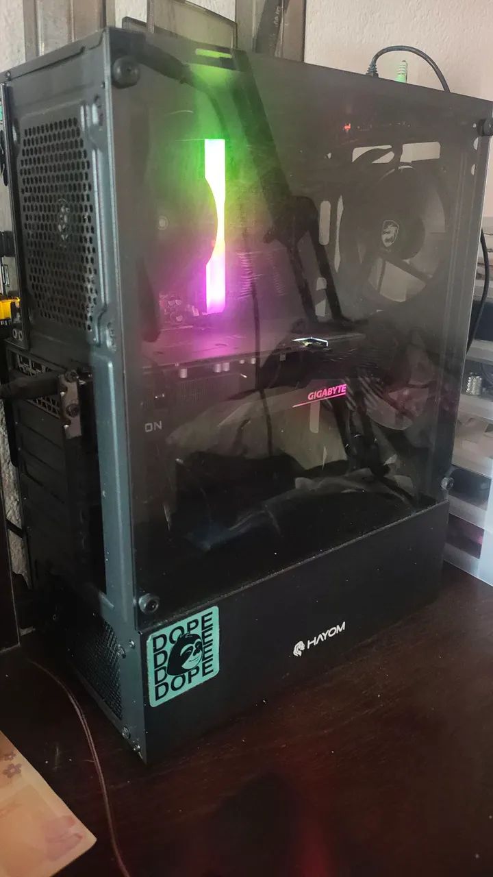 PC GAMER Ryzen 5 5500 + RX 7600