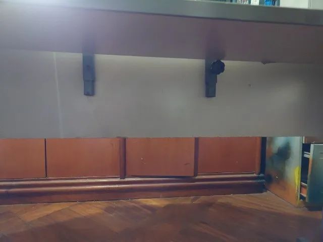 Mesa de escritório com regulagem  - Foto 5
